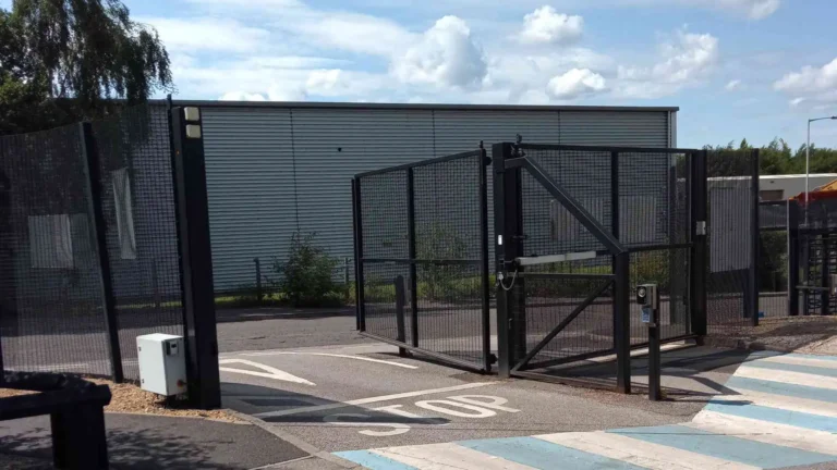 gates-and-powered-access-gallery-15