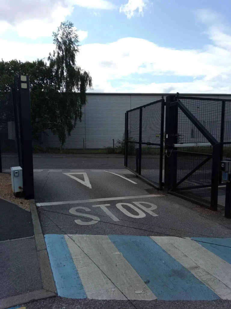 gates-and-powered-access-gallery-6